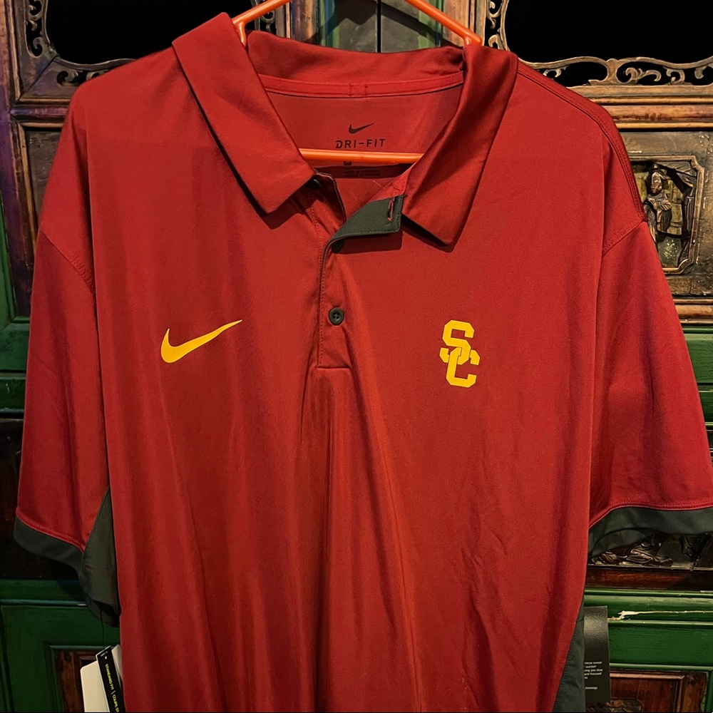 USC 3 XL solid red Nike polo